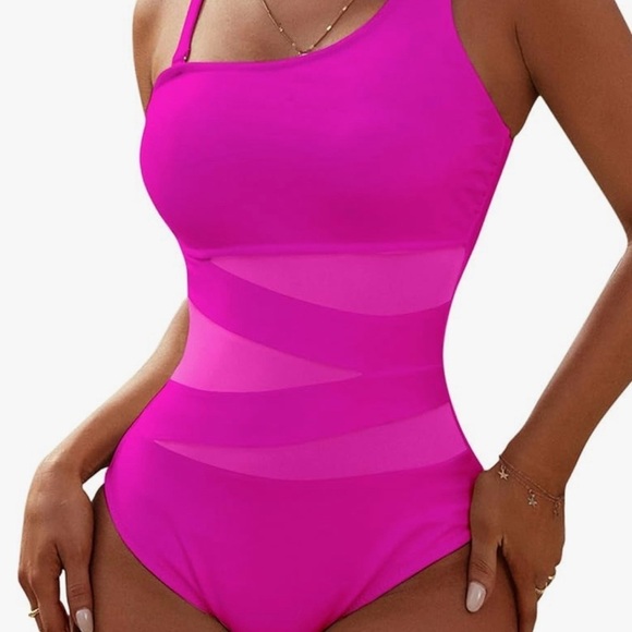 NEW Stunning, sexy asymmetrical cut out swimsuit🌴ONLY 2 LEFT - Picture 2 of 5